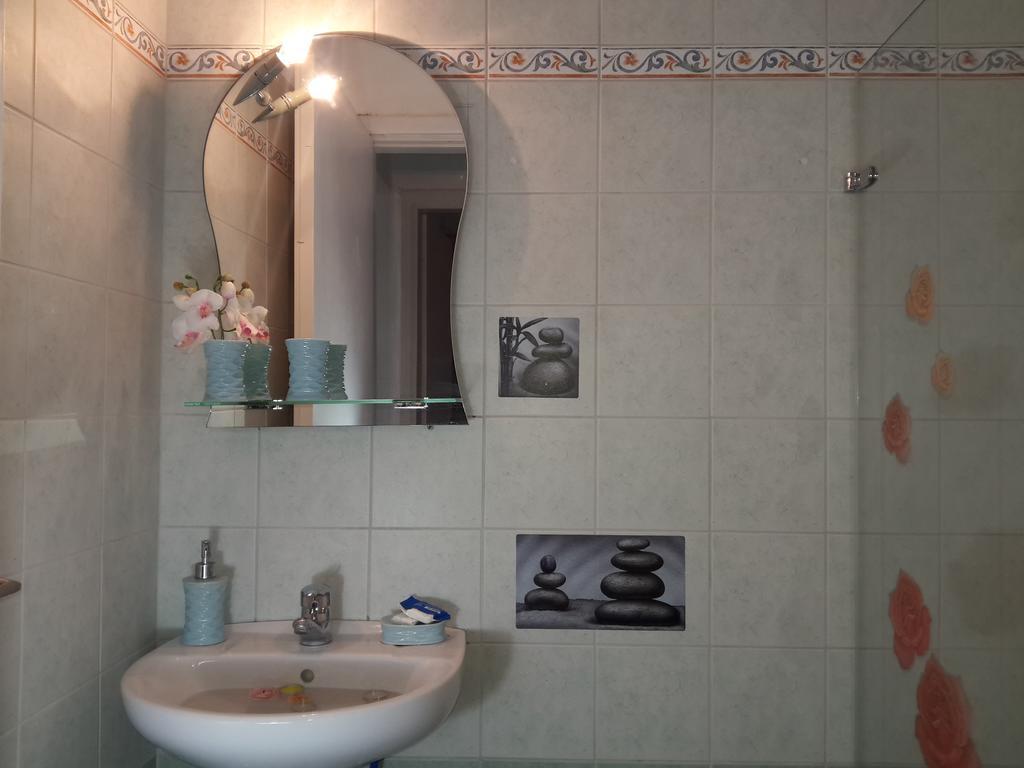 Rodon Apartments Tsoukaládhes Екстериор снимка